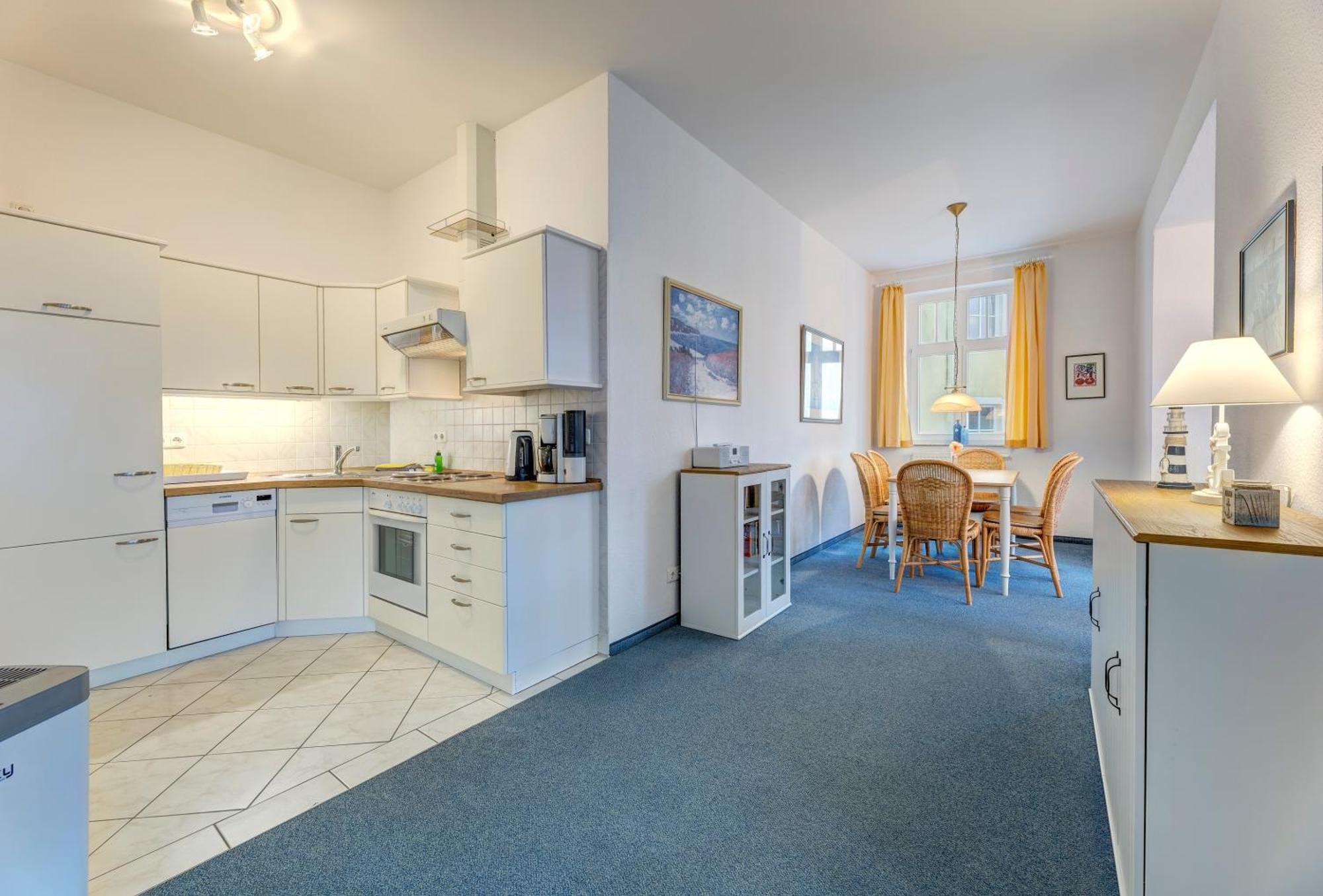 Haus Seeblick Hotel Garni & Ferienwohnungen Zinnowitz Bagian luar foto