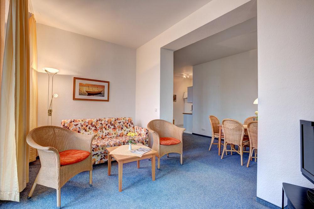 Haus Seeblick Hotel Garni & Ferienwohnungen Zinnowitz Bagian luar foto