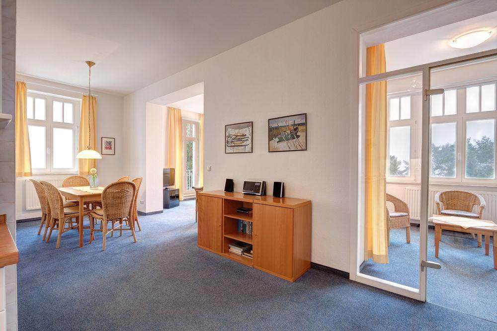 Haus Seeblick Hotel Garni & Ferienwohnungen Zinnowitz Bagian luar foto