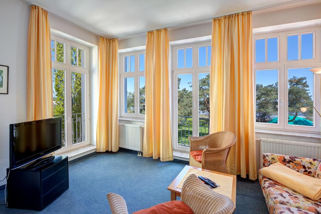 Haus Seeblick Hotel Garni & Ferienwohnungen Zinnowitz Bagian luar foto