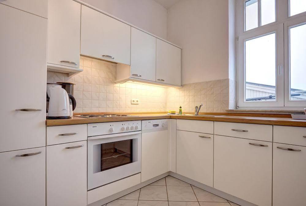 Haus Seeblick Hotel Garni & Ferienwohnungen Zinnowitz Bagian luar foto
